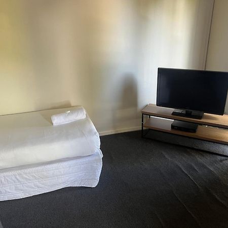 Walmsley Motel Mangere Оукланд Екстериор снимка