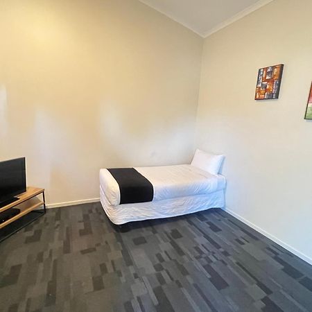 Walmsley Motel Mangere Оукланд Екстериор снимка